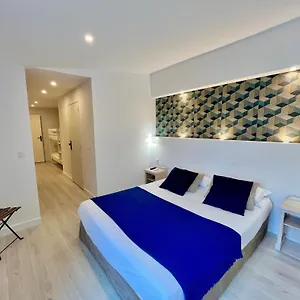 De Flore Hotell
